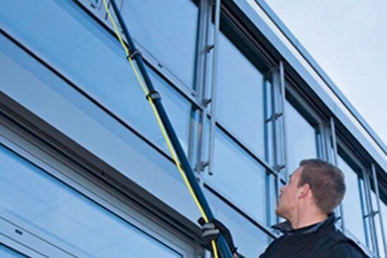 csm facade cleaning water fed telescopic design 4850f50bbd.jpg.pagespeed.ce.ad9vjgxamh